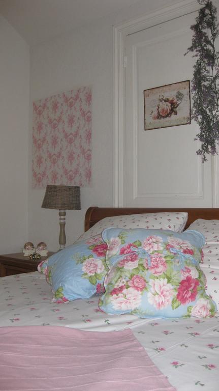 Domaine La Rose Bed & Breakfast Caylus Oda fotoğraf